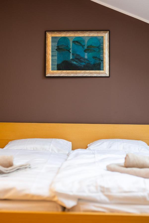 Pohorje Fox Duplex Apartment มาริบอร์ ภายนอก รูปภาพ