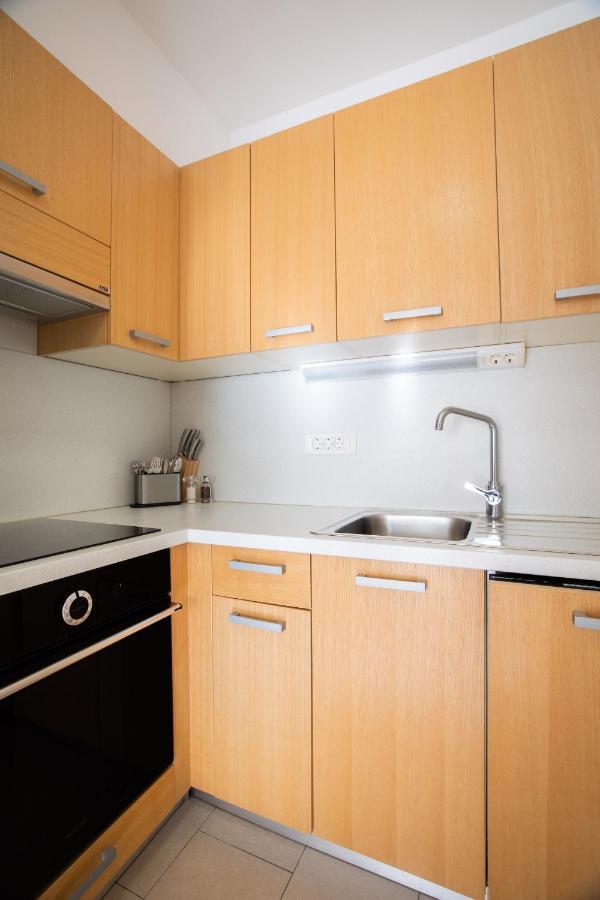 Pohorje Fox Duplex Apartment มาริบอร์ ภายนอก รูปภาพ