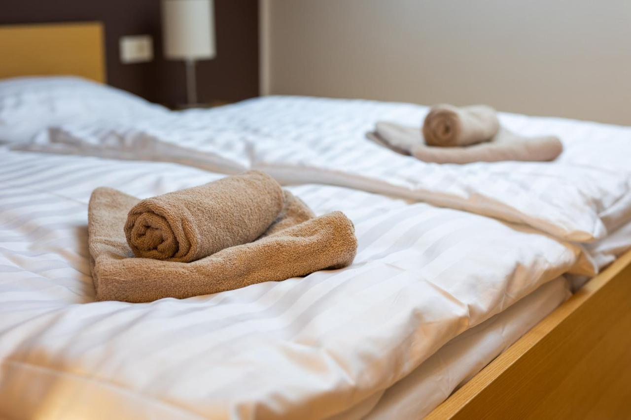 Pohorje Fox Duplex Apartment มาริบอร์ ภายนอก รูปภาพ